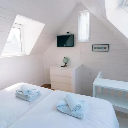 Fishermen's House In The Center And Near The *